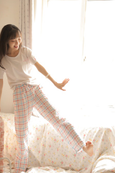 黑皮辣妹